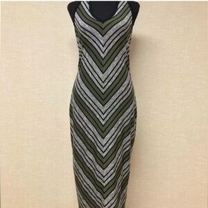 MOSSIMO SLEEVELESS CHEVRON STRIPED MAXI DRESS SIZE SMALL